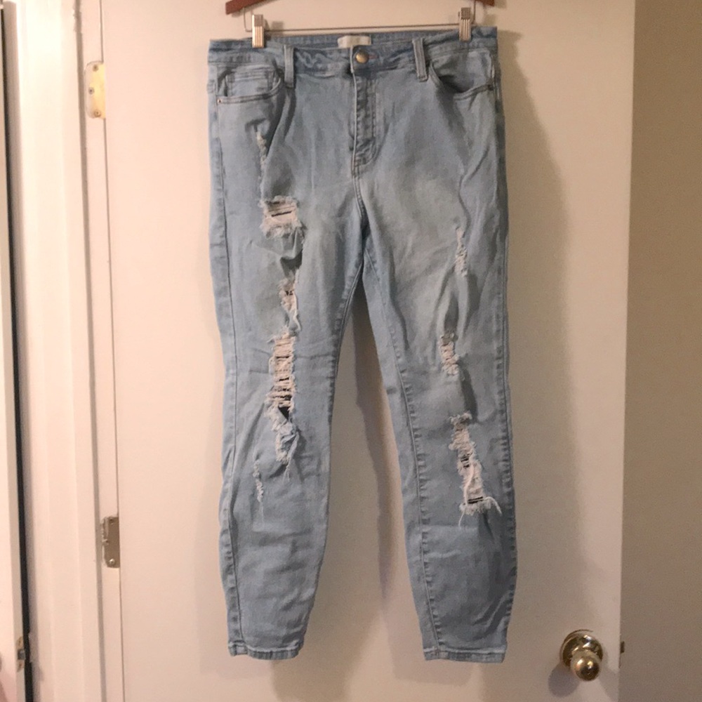 Forever 21 Ripped Boyfriend Jeans